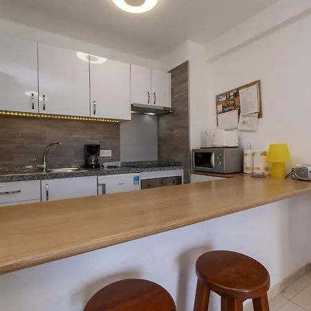 Compostela 30 - One Bed Apartment Playa de las Americas (Tenerife)